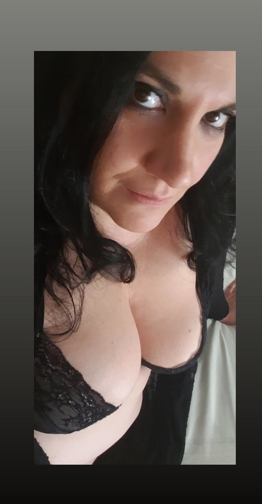 Olga40 aus Esslingen am Neckar, 40 Jahre alt